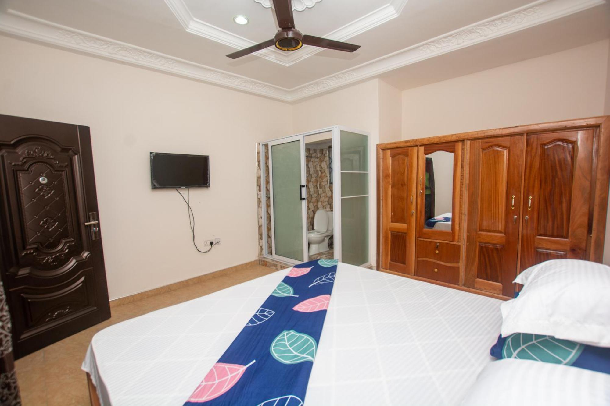 Yaa Asantewaa Inn Ejisu ภายนอก รูปภาพ